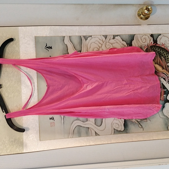 Victoria Secret sports tank - Picture 3 of 3